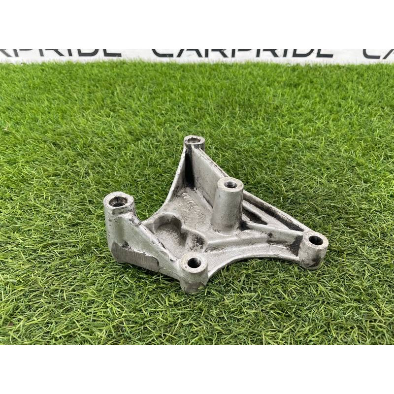 Кронштейн компрессора кондиционера (кронштейны двигателя) PEUGEOT 607 1 2002 3.0i V6 6453Z7