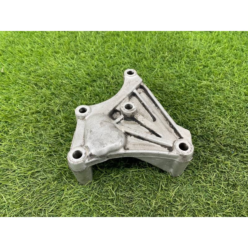 Кронштейн компрессора кондиционера (кронштейны двигателя) PEUGEOT 607 1 2002 3.0i V6 6453Z7