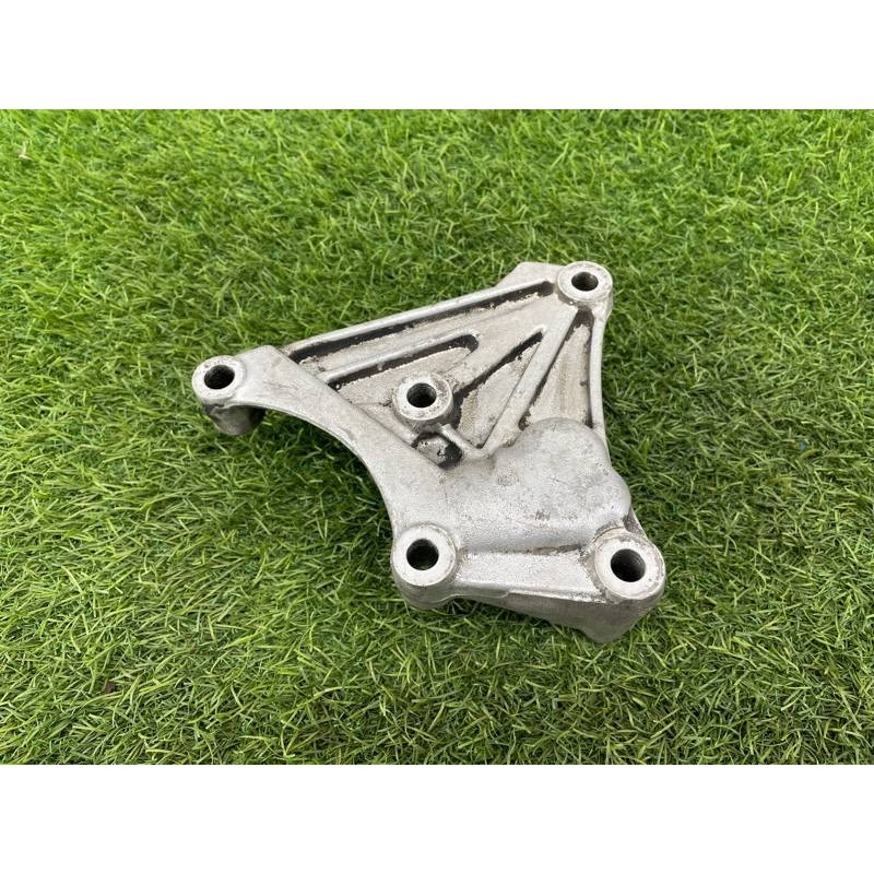 Кронштейн компрессора кондиционера (кронштейны двигателя) PEUGEOT 607 1 2002 3.0i V6 6453Z7