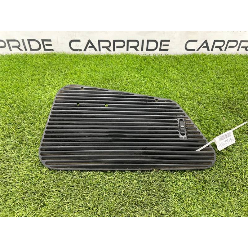 Дефлектор воздуховода (салон) BMW 5-series E34 64221384066