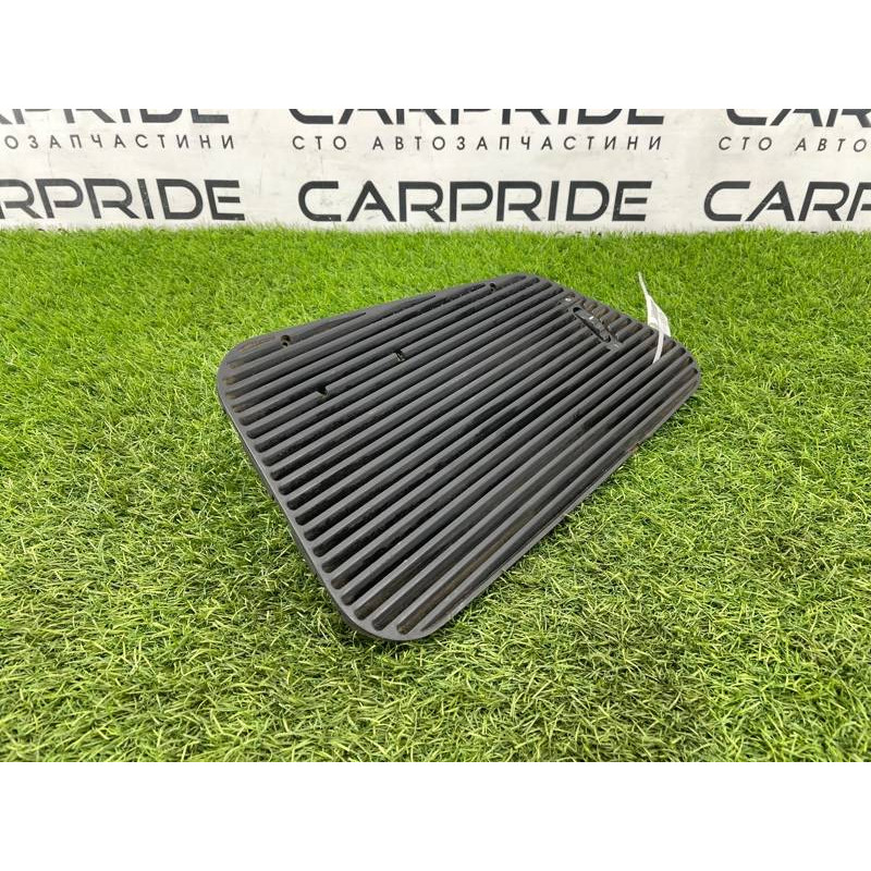 Дефлектор воздуховода (салон) BMW 5-series E34 64221384066