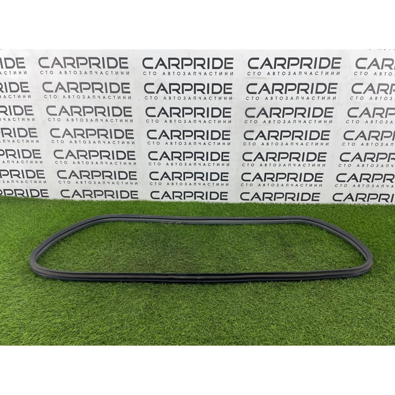 Уплотнитель стекла (кузов и элементы) Hyundai Santa Fe SM 2005 2.0 8719126000YD