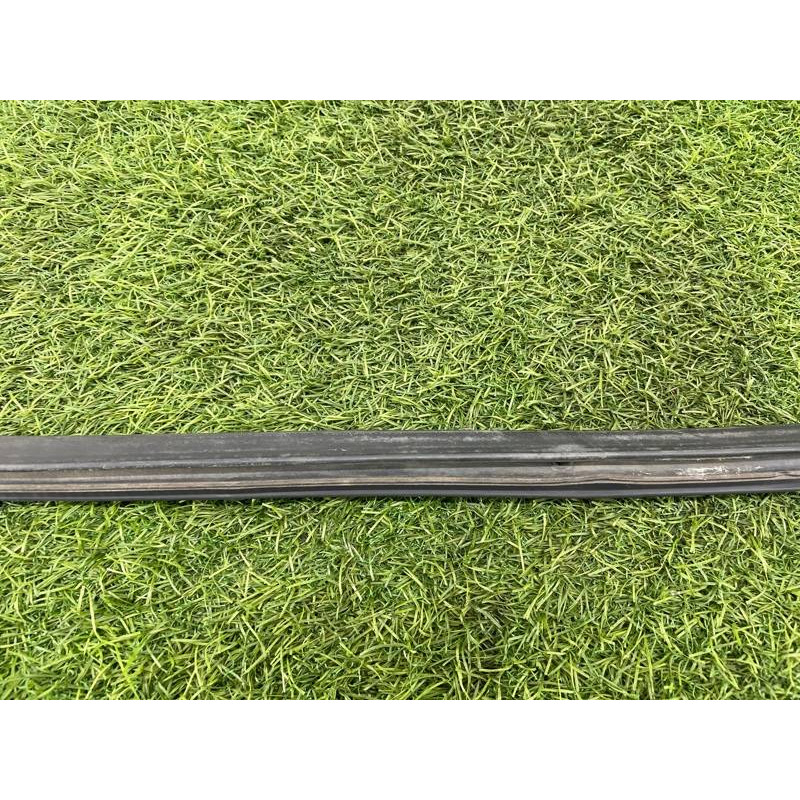 Уплотнитель стекла (кузов и элементы) Hyundai Santa Fe SM 2005 2.0 8719126000YD