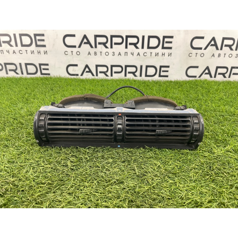 Воздуховод центральный (салон) BMW 7-series E32 64221390926