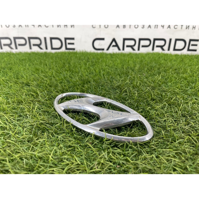 Эмблема (кузов и элементы) Hyundai Santa Fe SM 2005 2.0 8635326200