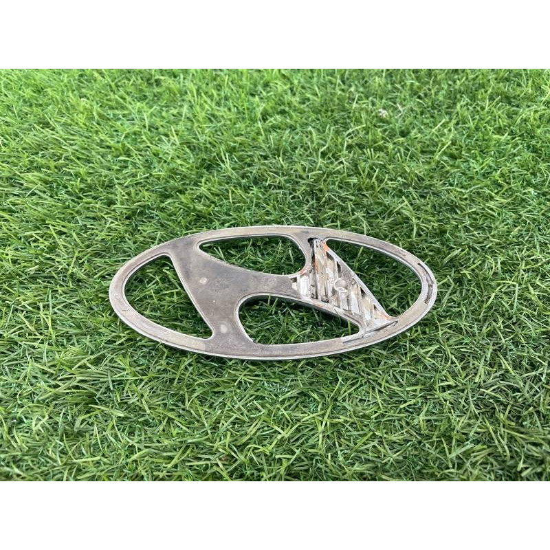 Эмблема (кузов и элементы) Hyundai Santa Fe SM 2005 2.0 8635326200