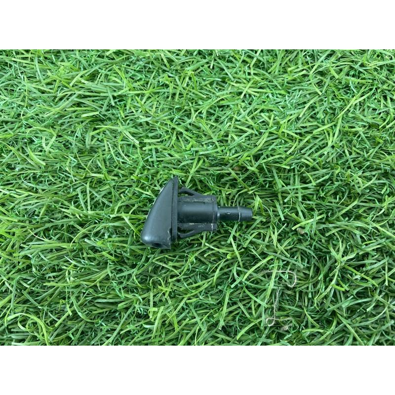 Форсунка омывателя (кузов и элементы) Hyundai Santa Fe SM 2005 2.0 9863026600