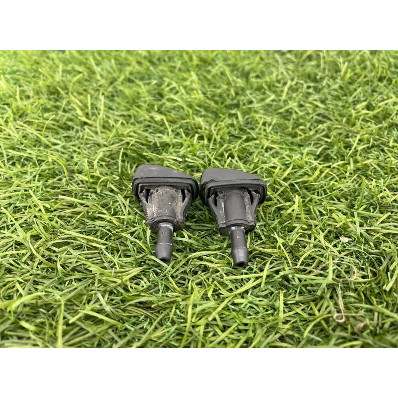 Форсунка омывателя (кузов и элементы) Hyundai Santa Fe SM 2005 2.0 9863026600