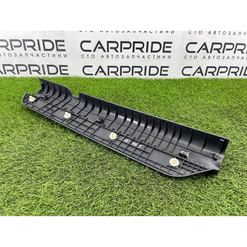 Накладка на порог (кузов и элементы) Hyundai Sonata YF 2013 2.4 858713Q000RY