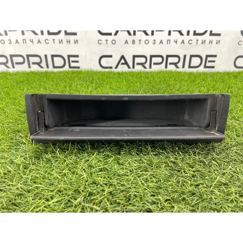 Пепельница (салон) BMW 3-series E46 51168196115