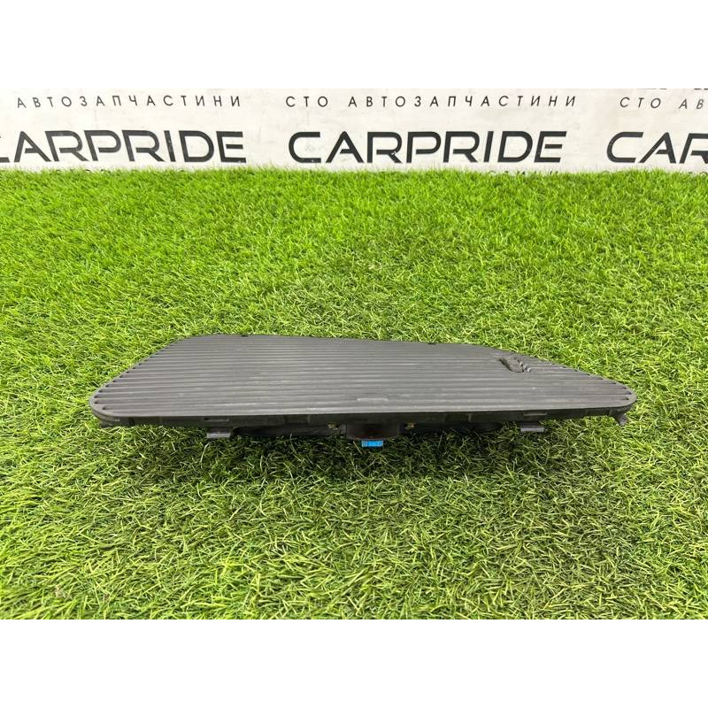 Воздуховод центральный (салон) BMW 7-series E32 64221379166