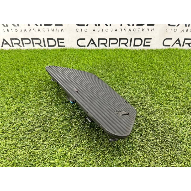 Воздуховод центральный (салон) BMW 7-series E32 64221379166