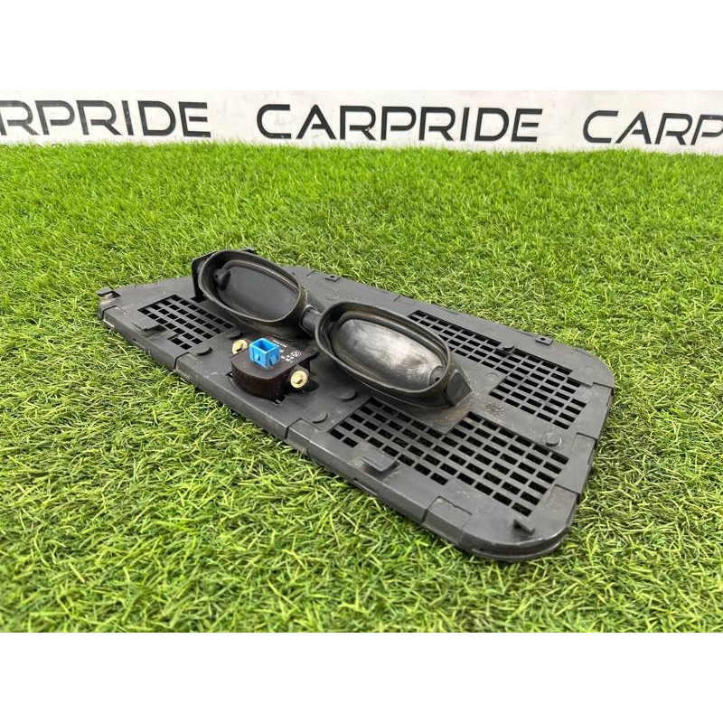 Воздуховод центральный (салон) BMW 7-series E32 64221379166