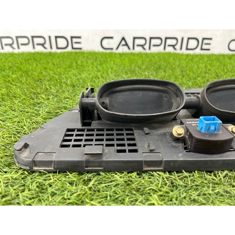 Воздуховод центральный (салон) BMW 7-series E32 64221379166