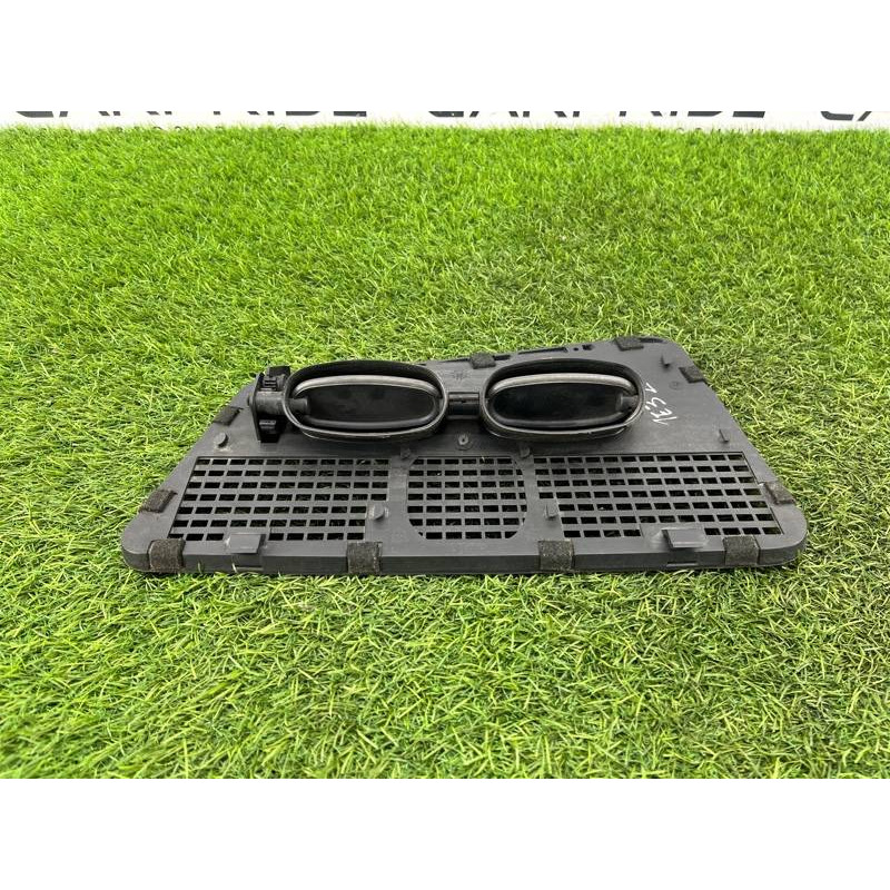 Воздуховод центральный (салон) BMW 7-series E32 1990 M70b50 64221379178