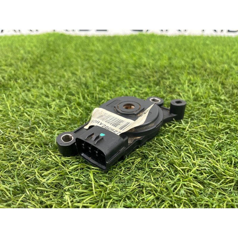 Датчик положения селектора АКПП (электрика / датчики) Jeep Compass MK49 2014 2.4 68192769AA