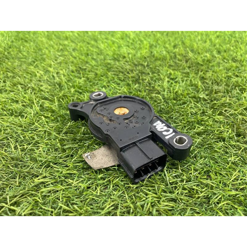 Датчик положения селектора АКПП (электрика / датчики) Jeep Compass MK49 2014 2.4 68192769AA