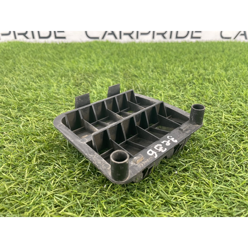 Клапан вентиляции салона (кузов и элементы) BMW 3-series E36 1998 M51d25 64228390234