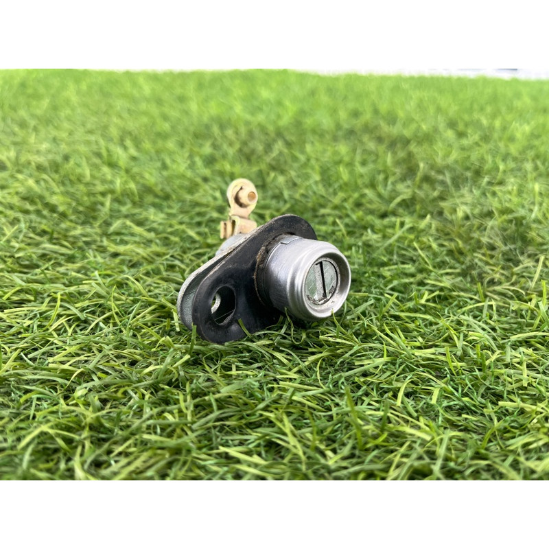 Замок багажника (кузов и элементы) Hyundai Santa Fe SM 2005 2.0 8125026A00