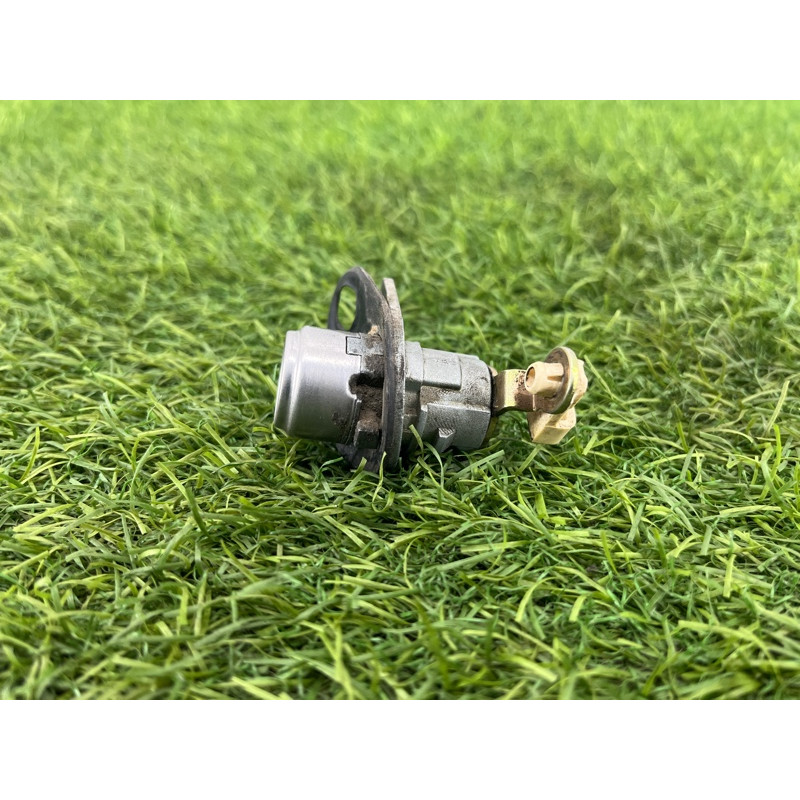 Замок багажника (кузов и элементы) Hyundai Santa Fe SM 2005 2.0 8125026A00