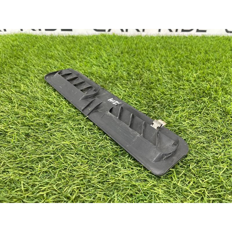 Дефлектор воздуховода (салон) BMW 5-series E34 51478140079