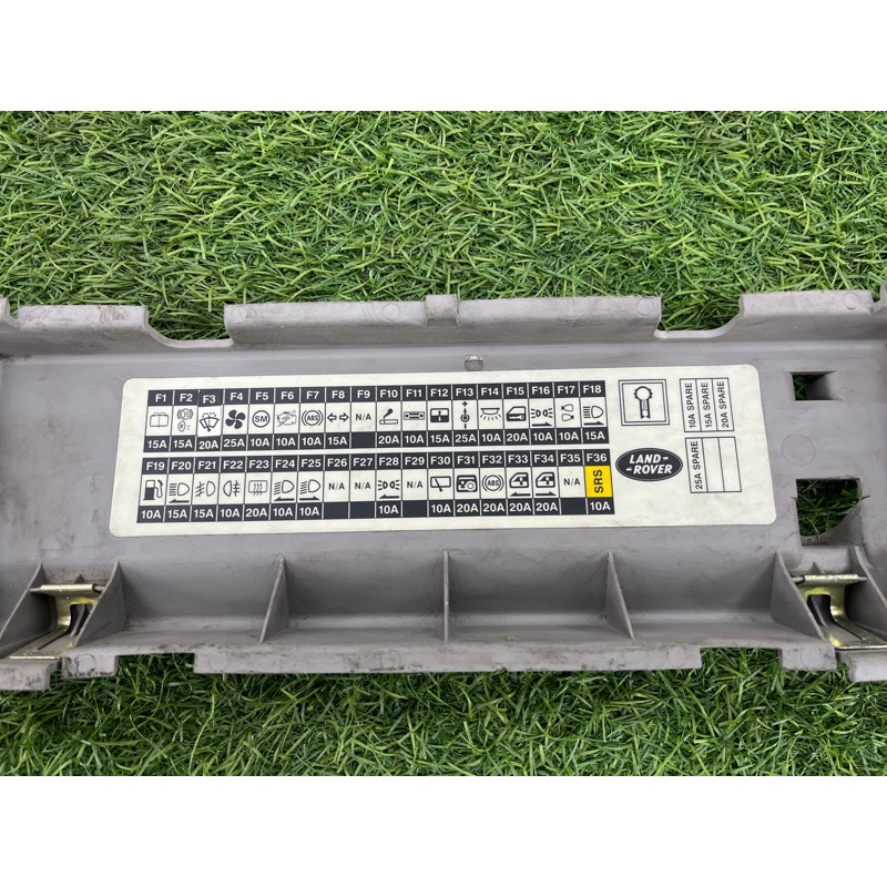 Крышка предохранителей (салон) LAND ROVER FREELANDER L314 1999 1.8B FCL100971LPR