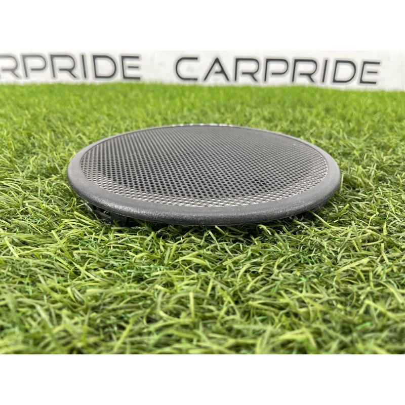 Крышка динамика (салон) Opel Vivaro 1 2007 1.9 D 7700842163