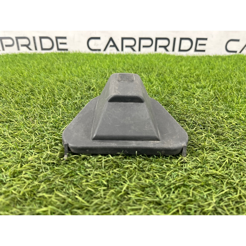 Крышка фары (оптика) BMW 7-series E38 63128368660