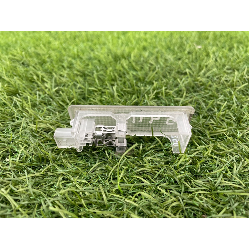 Плафон карты двери (электрика) BMW 5-series E60 M54b30 6902911