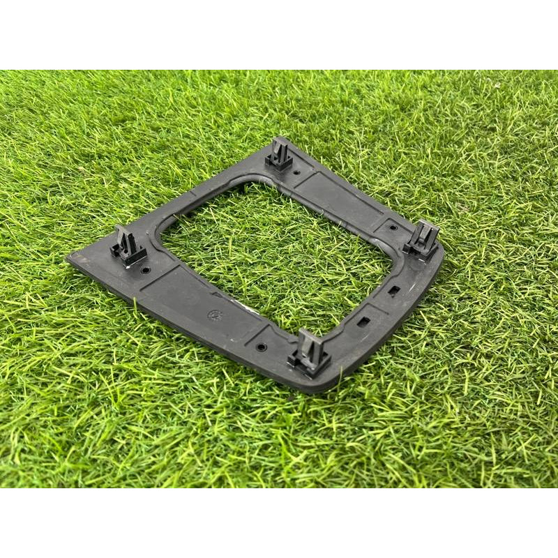 Рамка АКПП (салон) AUDI A4 B6 2003 1.8 BFB 8E0864261F6PS