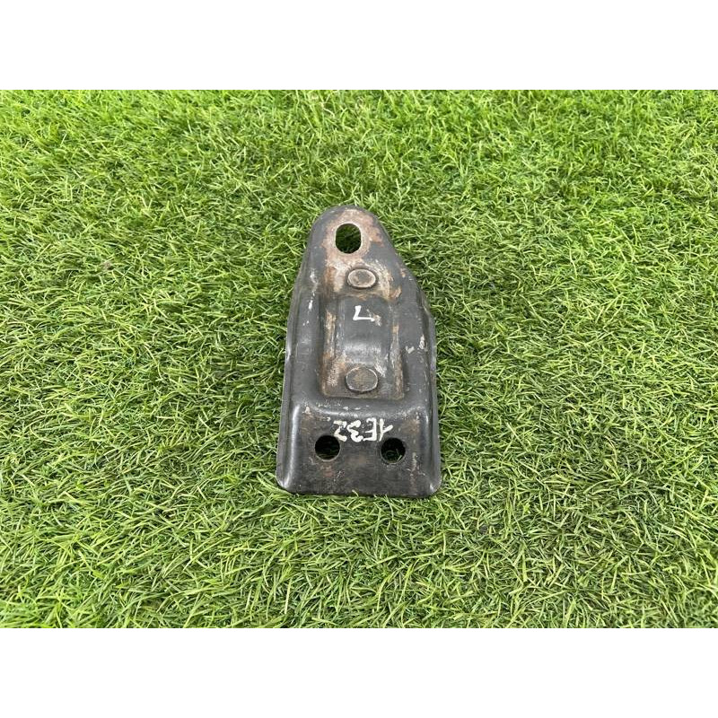 Скоба стабилизатора (подвеска) BMW 5-series E34 31121131639