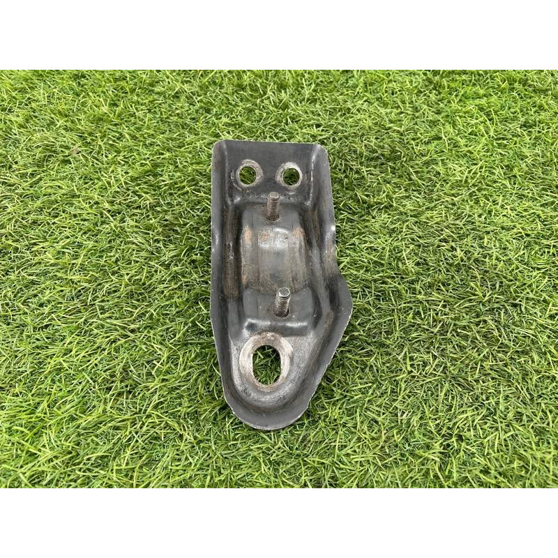 Скоба стабилизатора (подвеска) BMW 5-series E34 31121131639