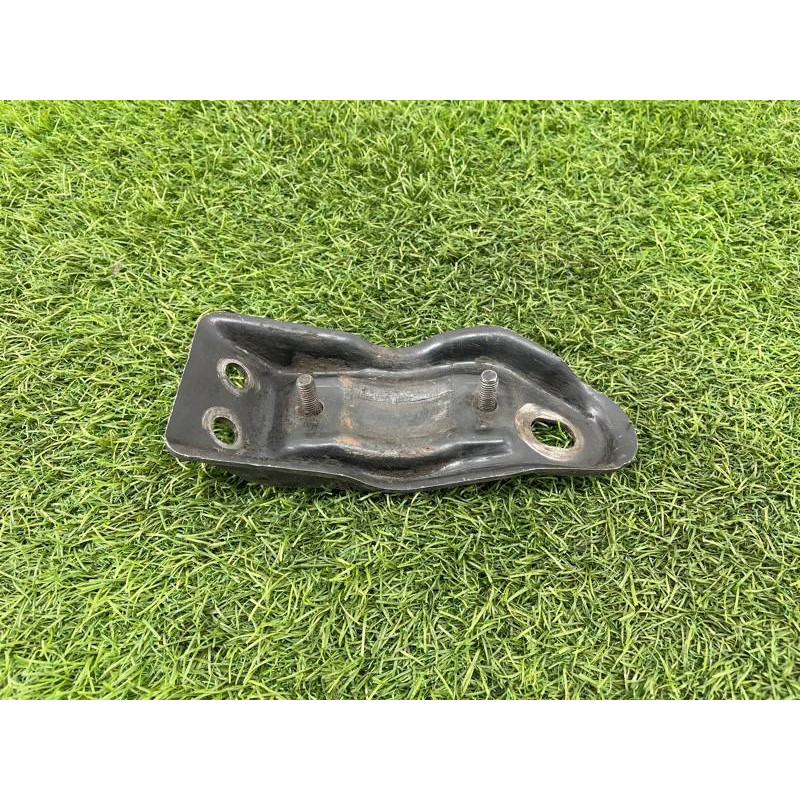 Скоба стабилизатора (подвеска) BMW 5-series E34 31121131639