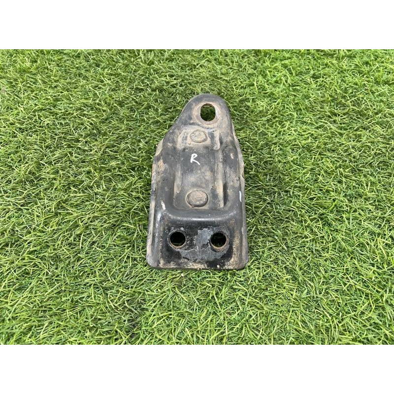 Скоба стабилизатора (подвеска) BMW 5-series E34 31121131640