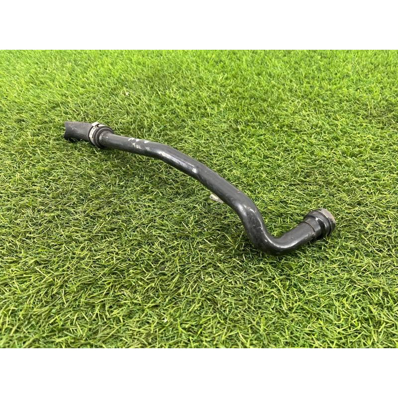 Трубка вентиляции (двигатель и элементы) AUDI A4 B6 2003 1.8 BFB 058133607D