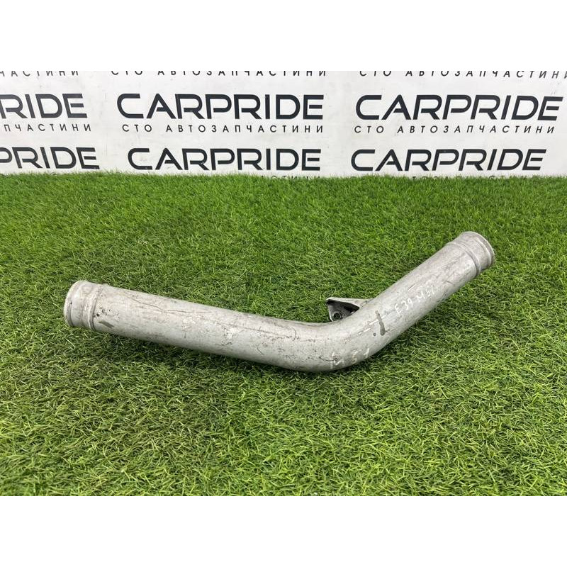 Патрубок интеркулера (двигатель и элементы) BMW 5-series E39 11612246715