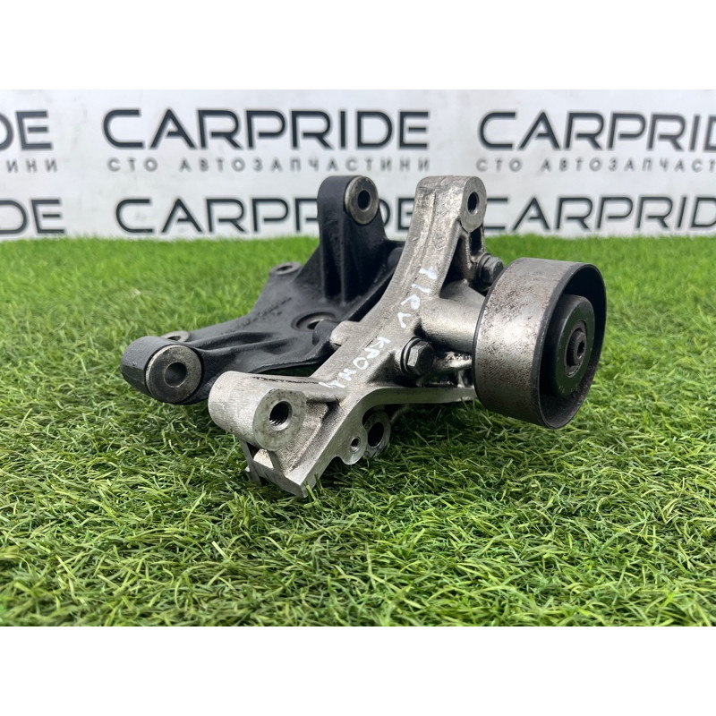 Кронштейн генератора (кронштейны двигателя) PEUGEOT 607 1 2002 3.0i V6 5706D3