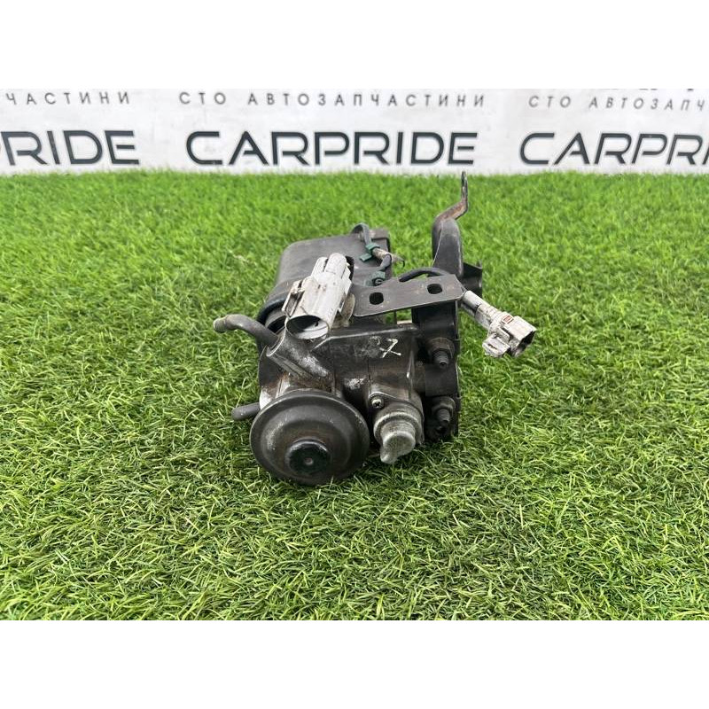 Фильтр топливный (топливная система) Mazda 6 GG 2004 2.0 RF5 RF5C13480A