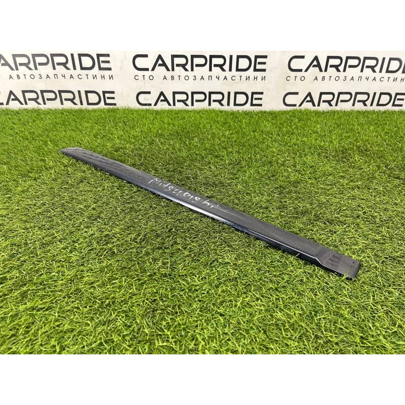 Молдинг двери внешний (кузов и элементы) Mitsubishi Galant 8 2.4GDI MR767432