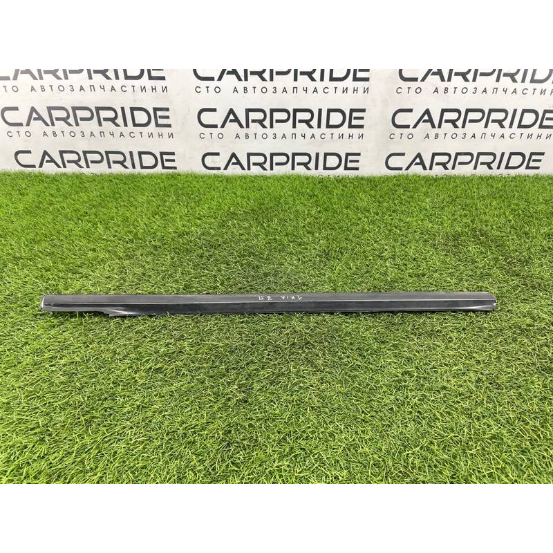 Молдинг стекла (кузов и элементы) KIA Sorento BL 2005 2.5 CRDI 832203E000