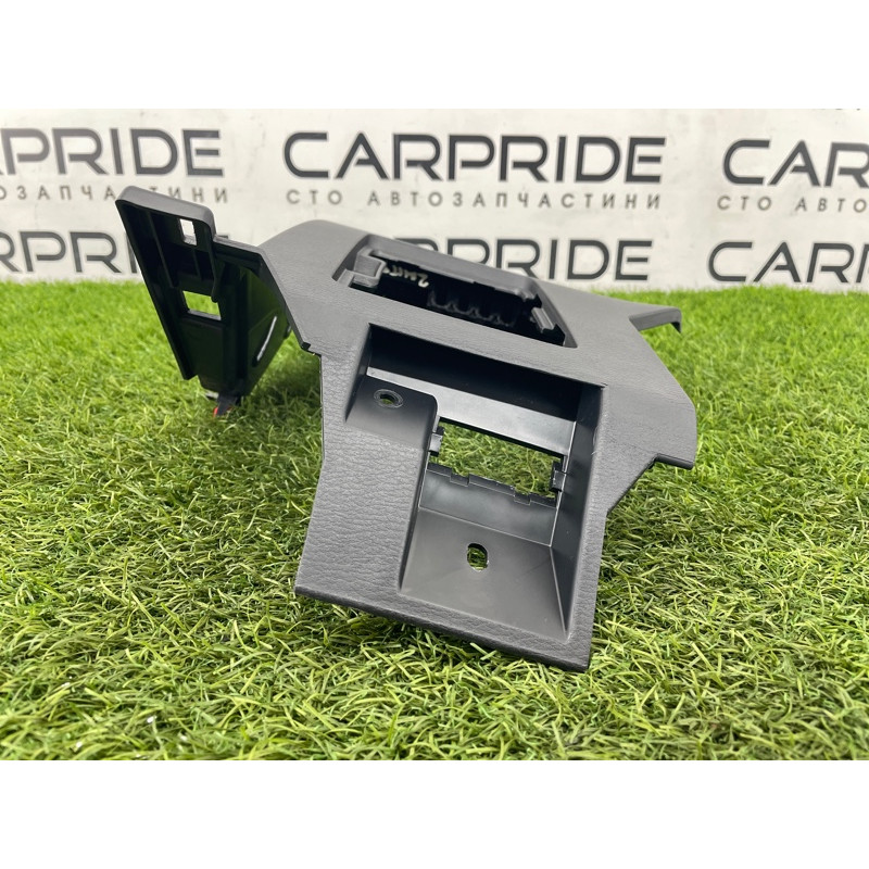 Накладка торпедо нижня (салон) Mitsubishi Outlander GM4W 2022 2.50 8002C739XA