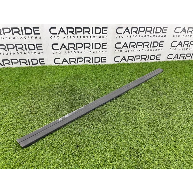 Молдинг двери внешний (кузов и элементы) BMW 7-series E32 51131908684