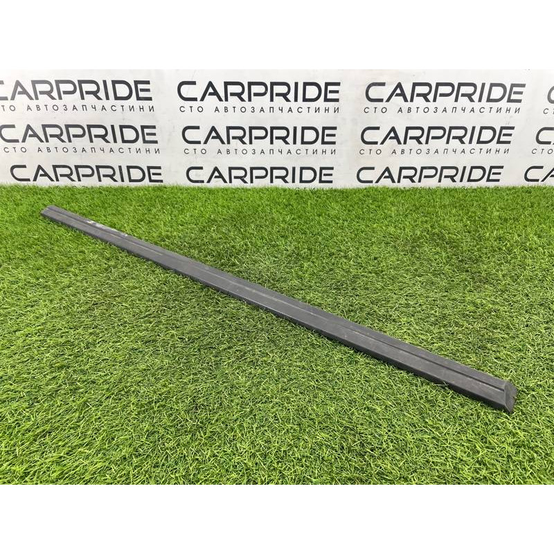 Молдинг двери внешний (кузов и элементы) BMW 7-series E32 51131908684