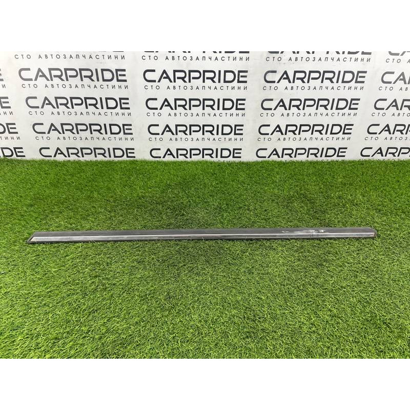 Молдинг двери внешний (кузов и элементы) BMW 7-series E32 51131908684