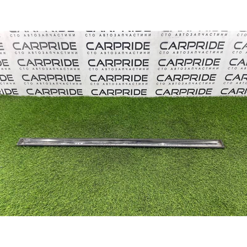 Молдинг двери внешний (кузов и элементы) BMW 7-series E32 51131908684