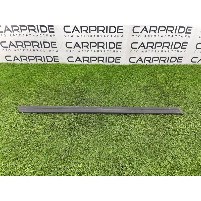 Молдинг двери внешний (кузов и элементы) BMW 7-series E32 51131908686