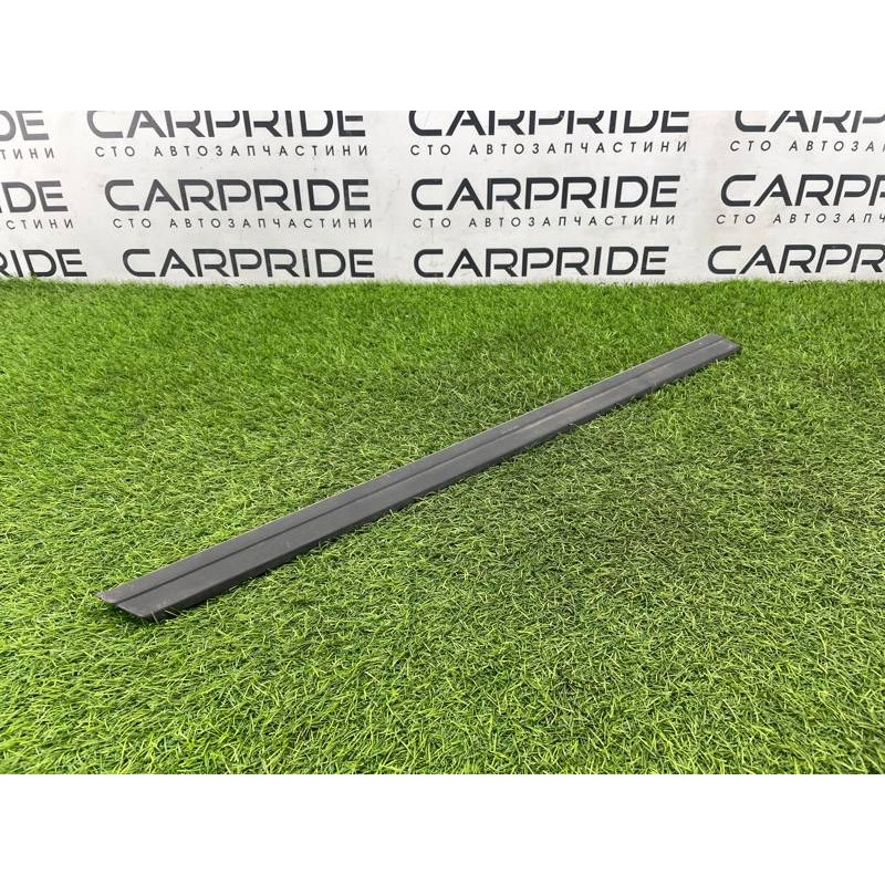 Молдинг двери внешний (кузов и элементы) BMW 7-series E32 51131908686