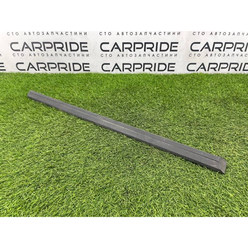 Молдинг двери внешний (кузов и элементы) BMW 7-series E32 51131908686