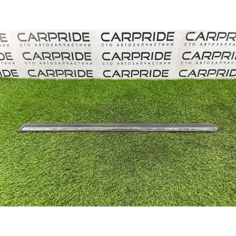 Молдинг двери внешний (кузов и элементы) BMW 7-series E32 51131908686