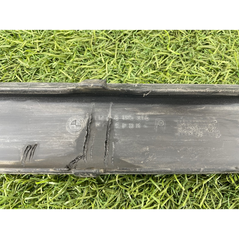 Молдинг бампера (кузов и элементы) BMW 3-series E46 2001 M54B30 51128195316